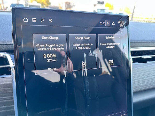 2025 GMC Sierra EV Denali