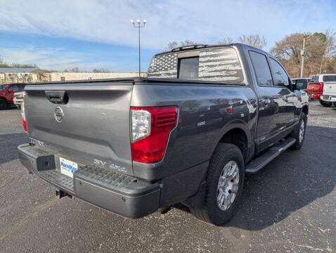 2018 Nissan Titan SV