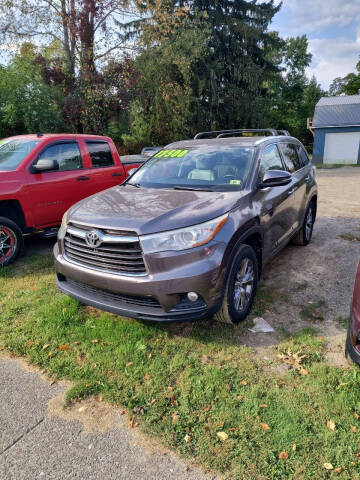 2015 Toyota Highlander for sale at Hanson Road Auto Sales Inc in Cassadaga NY