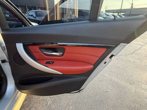 2017 BMW 3 Series 330i