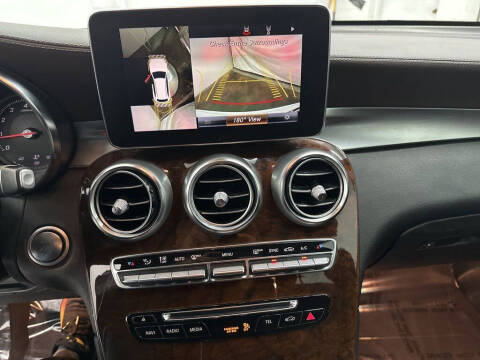 2017 Mercedes-Benz GLC GLC 300