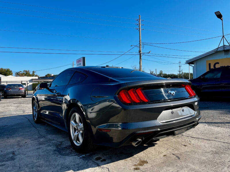 2019 Ford Mustang EcoBoost