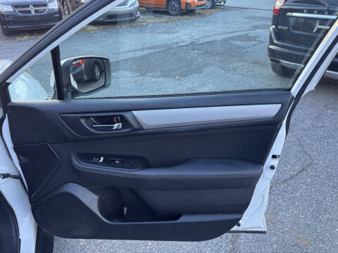 2016 Subaru Outback 2.5i Premium