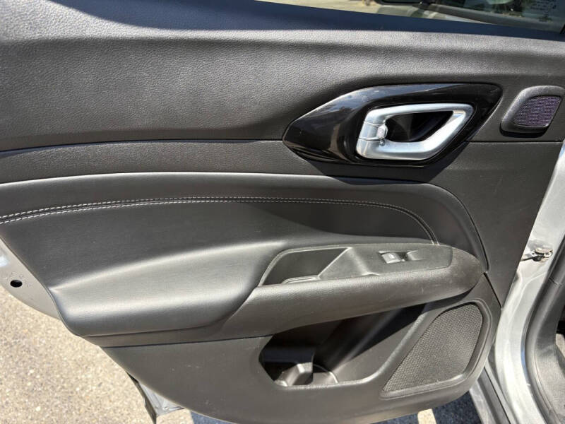 2022 Jeep Compass Altitude