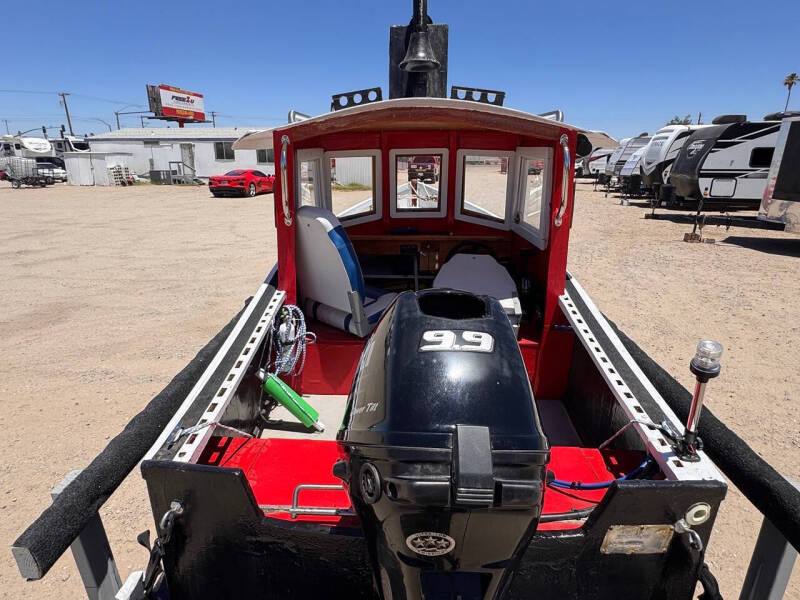 2024 Mini Tug Boat 10x4