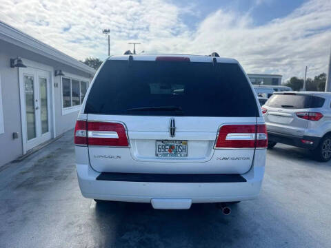 2011 Lincoln Navigator