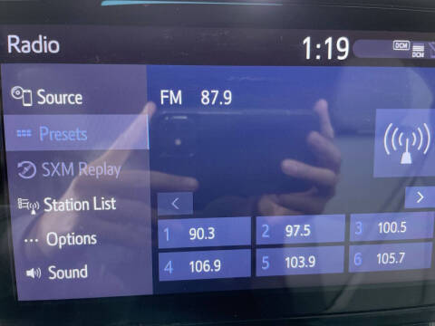 2023 Toyota Sienna LE 8-Passenger