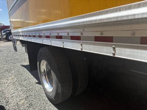2019 International DuraStar 4300