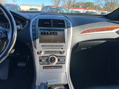 2017 Lincoln MKZ Reserve