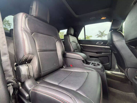 2017 Ford Explorer Sport