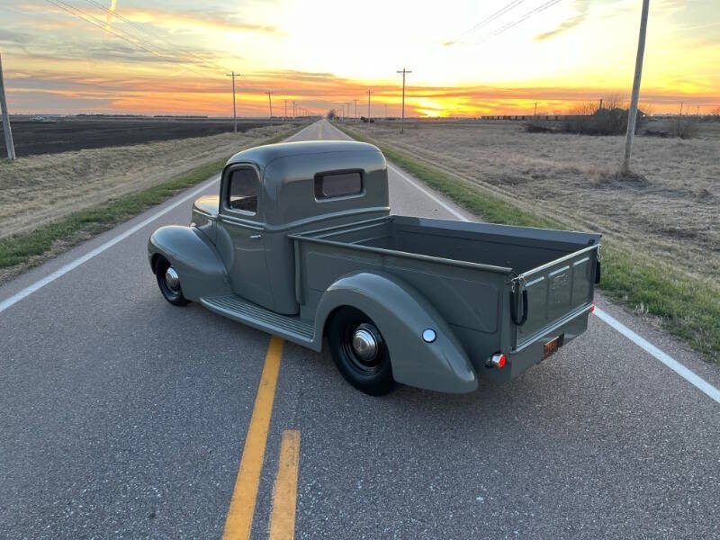 1941 Ford n/a