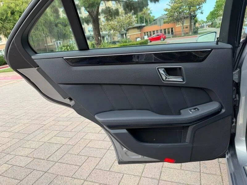 2010 Mercedes-Benz E-Class