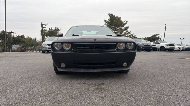 2009 Dodge Challenger SE