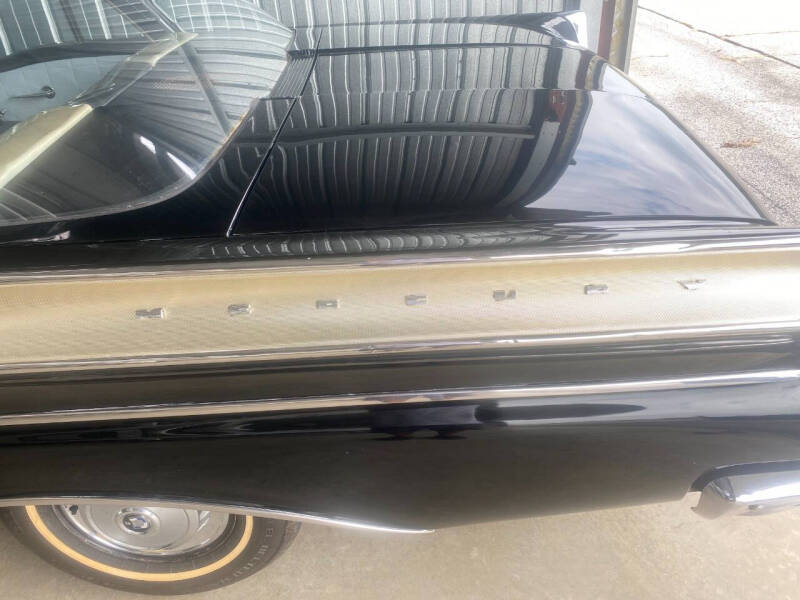 1957 Mercury Monterey