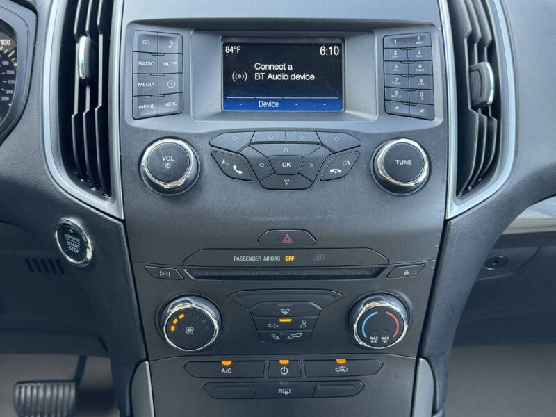 2017 Ford Edge SE