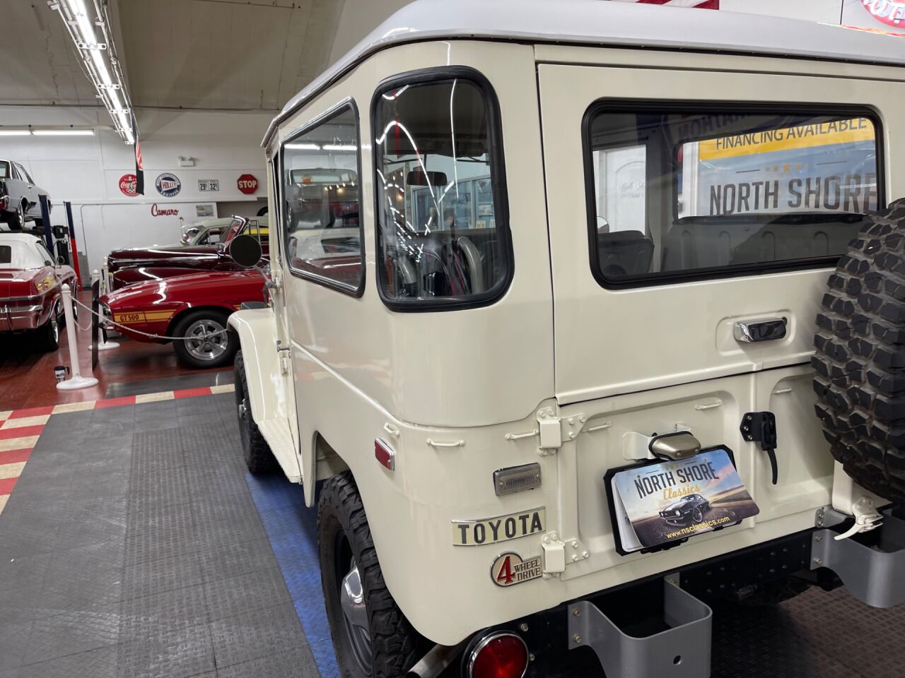 1972 Toyota Land Cruiser 15
