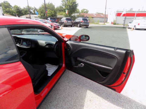 2019 Dodge Challenger SXT