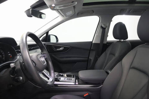 2023 Audi Q7 quattro Premium Plus 55 TFSI