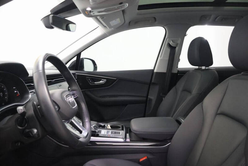 2023 Audi Q7 quattro Premium Plus 55 TFSI