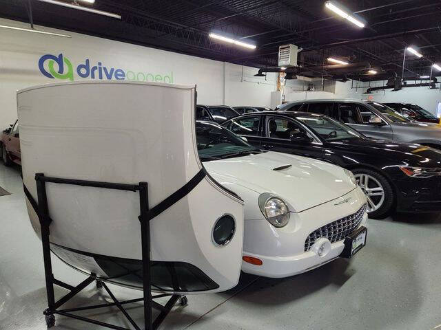 2002 Ford Thunderbird Deluxe