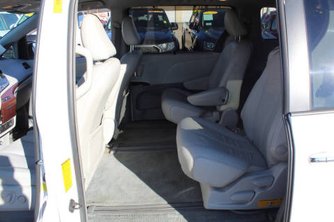 2013 Toyota Sienna