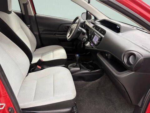 2015 Toyota Prius c One