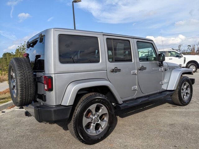 2017 Jeep Wrangler Unlimited Sahara