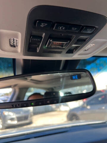 2018 Toyota Camry Hybrid XLE