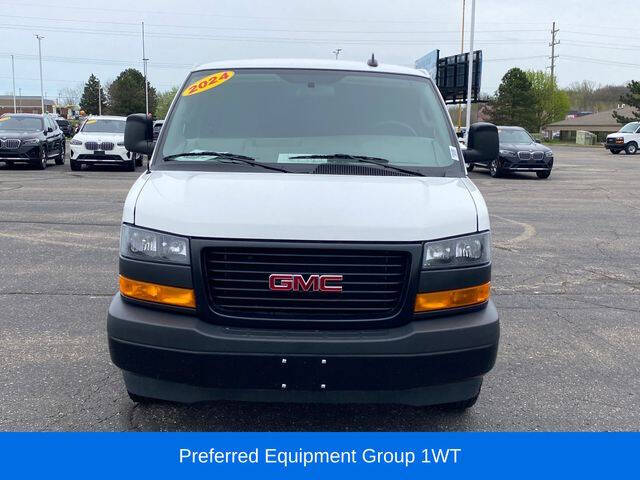 2024 GMC Savana 2500