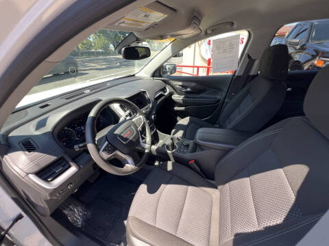 2024 GMC Terrain SLE