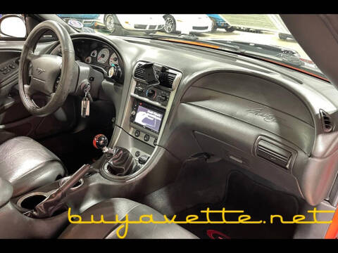 2004 Ford Mustang GT Deluxe