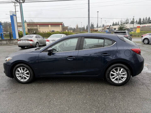 2015 Mazda MAZDA3 i Grand Touring