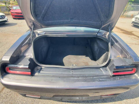 2015 Dodge Challenger SXT