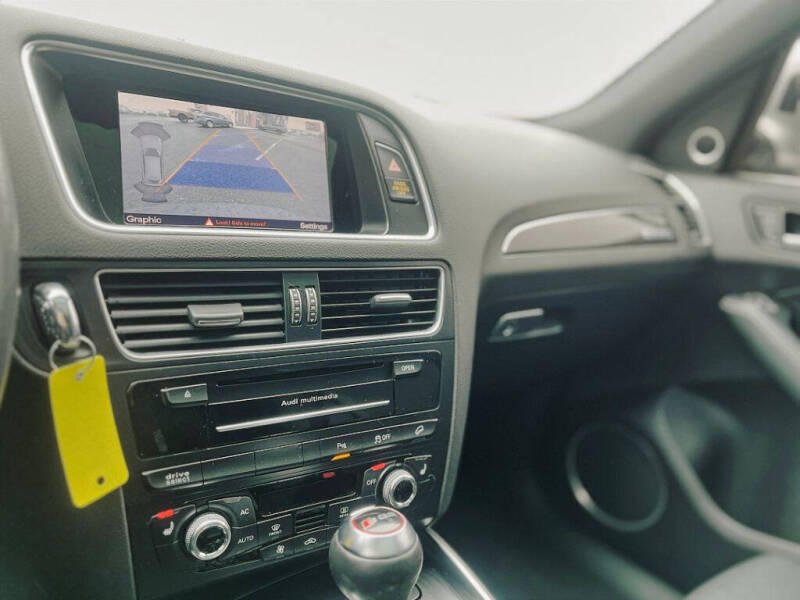 2014 Audi SQ5 3.0T quattro Premium Plus