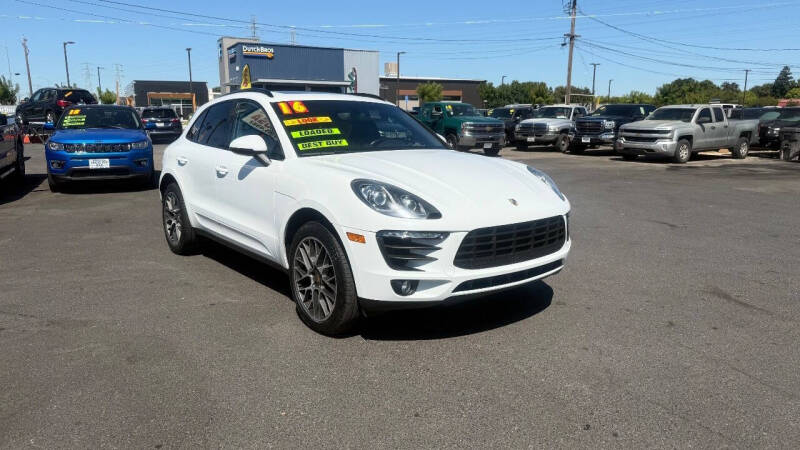 2016 Porsche Macan S