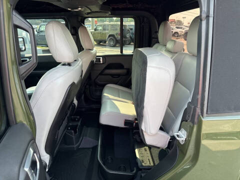 2022 Jeep Gladiator Mojave