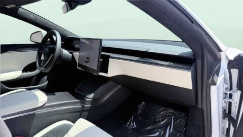 2026 Tesla Model S Plaid