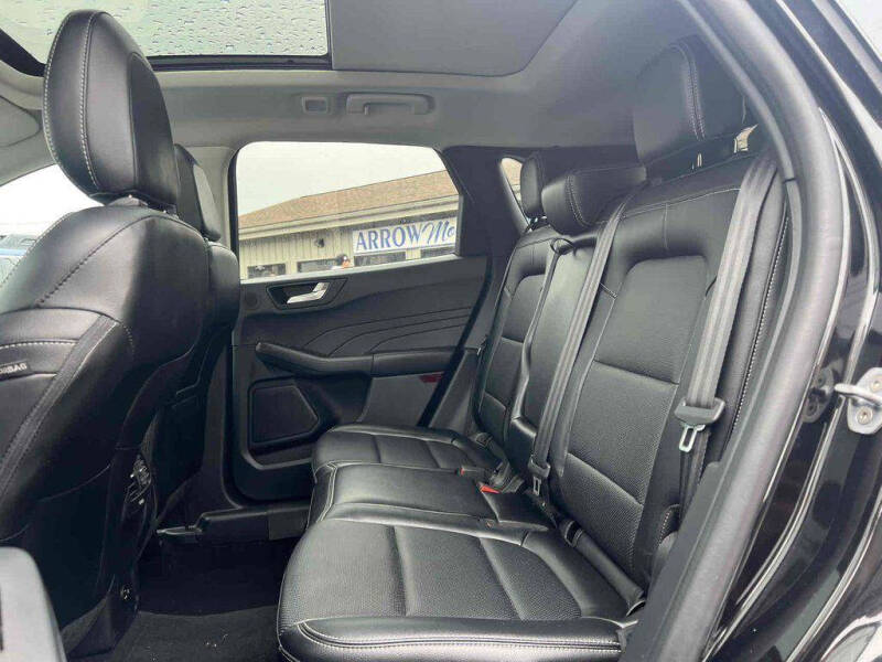 2022 Ford Escape SEL
