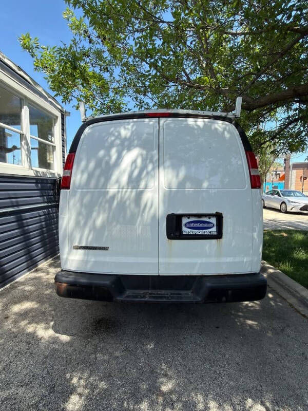 2017 Chevrolet Express 2500