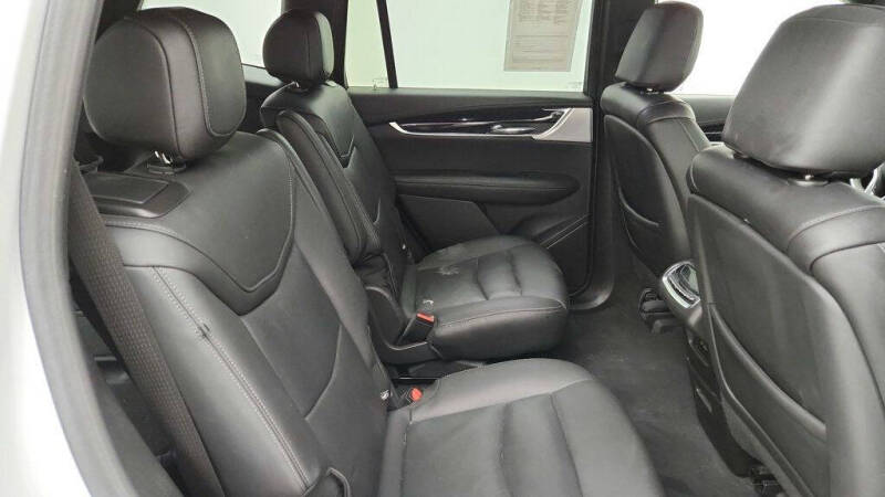 2022 Cadillac XT6 Premium Luxury