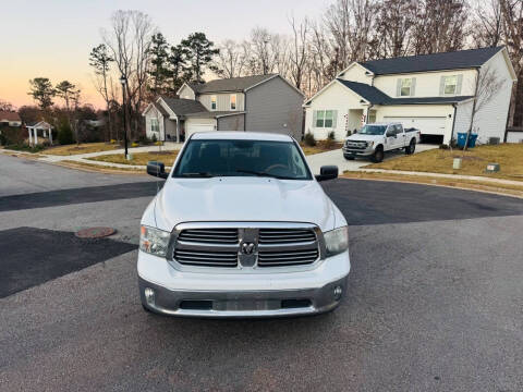 2013 RAM 1500 SLT