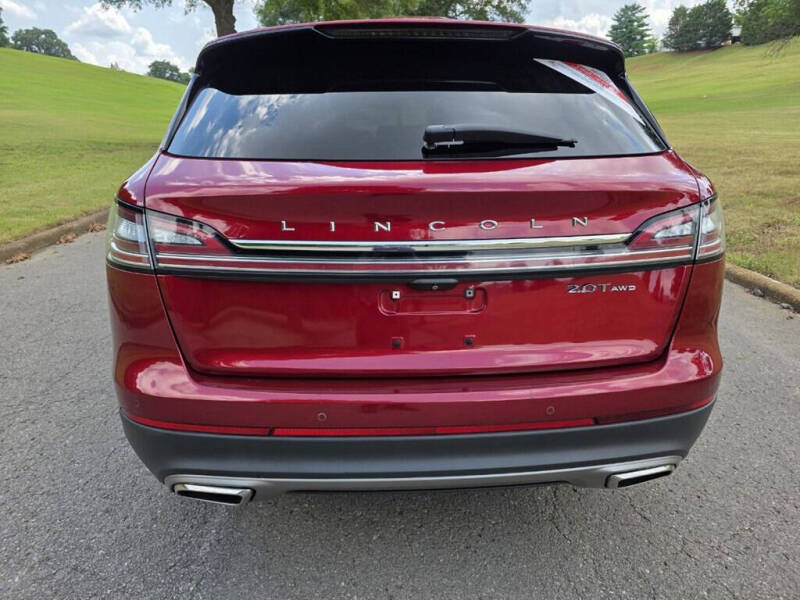 2019 Lincoln Nautilus Select