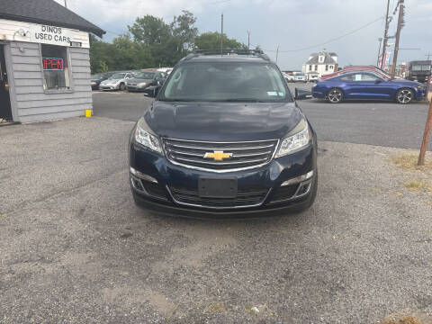 2017 Chevrolet Traverse LT