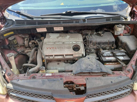 2005 Toyota Sienna LE 8 Passenger