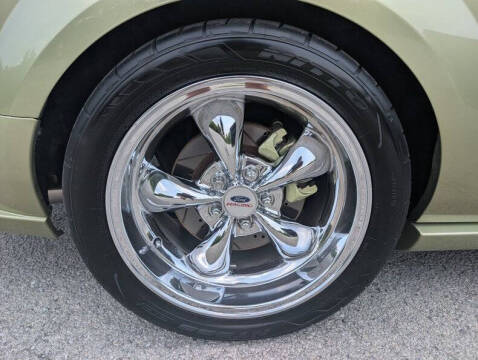 2005 Ford Mustang