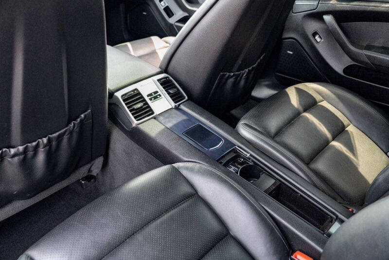 2013 Porsche Panamera 4