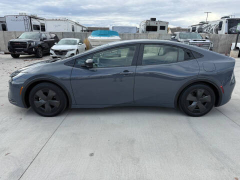 2024 Toyota Prius LE