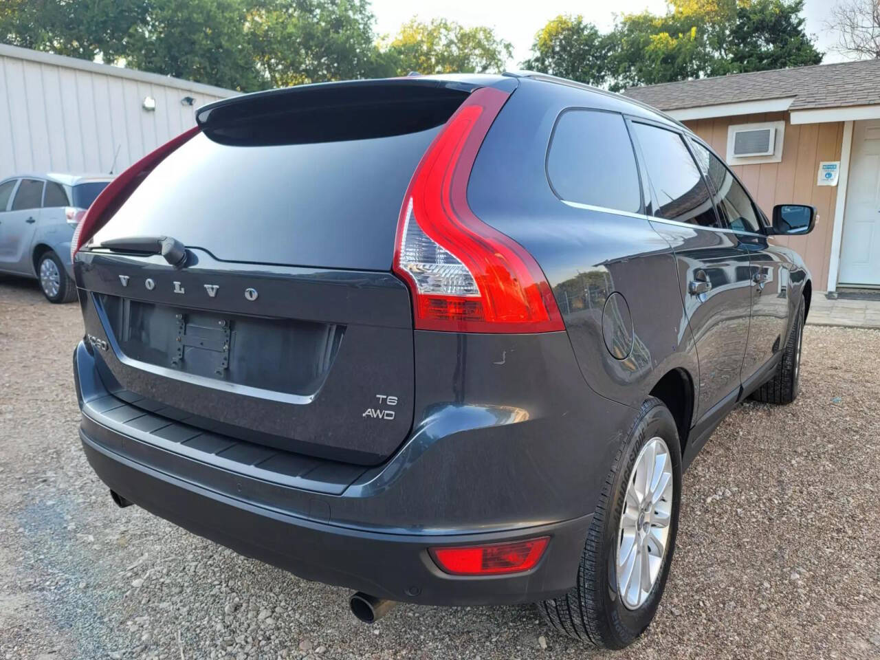 2010 Volvo XC60 for sale at AUTHE VENTURES AUTO in Red Oak, TX