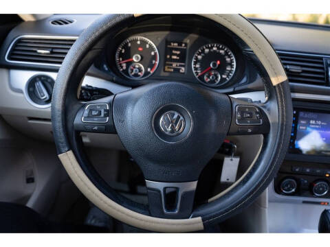 2013 Volkswagen Passat