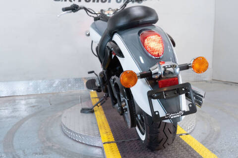 2024 Kawasaki Vulcan 900 Classic